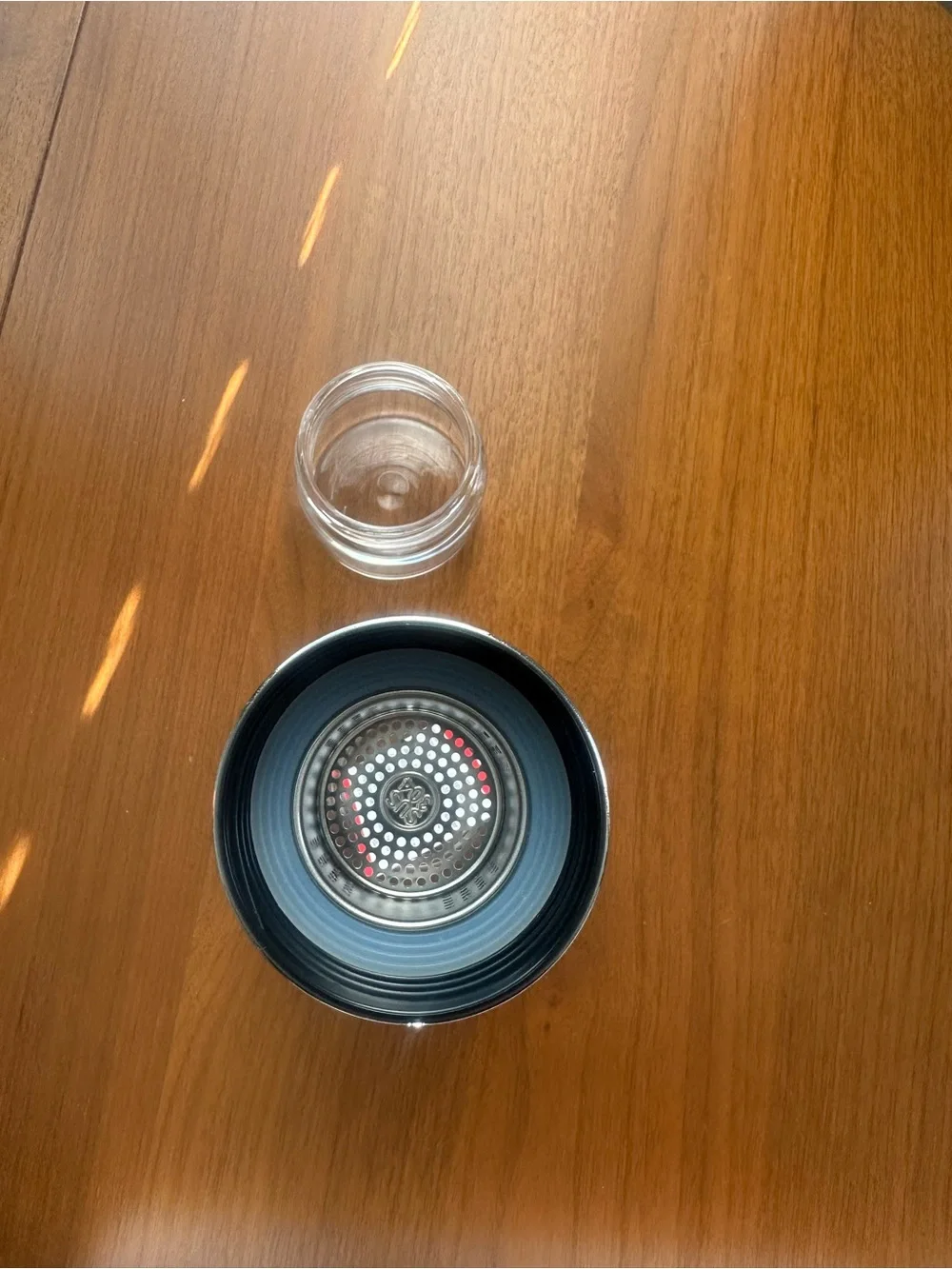 Double-Walled Glass Brew Bottle with Rose Gold Band
